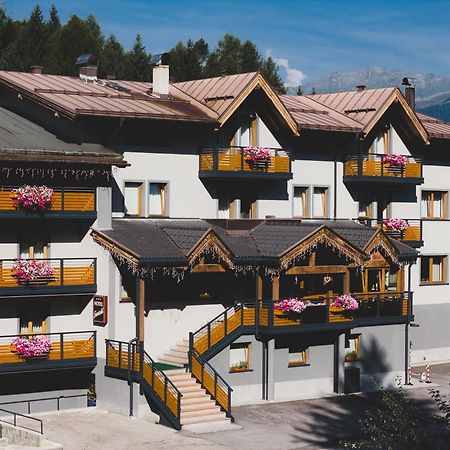 Hotel Fantelli Folgarida Eksteriør billede