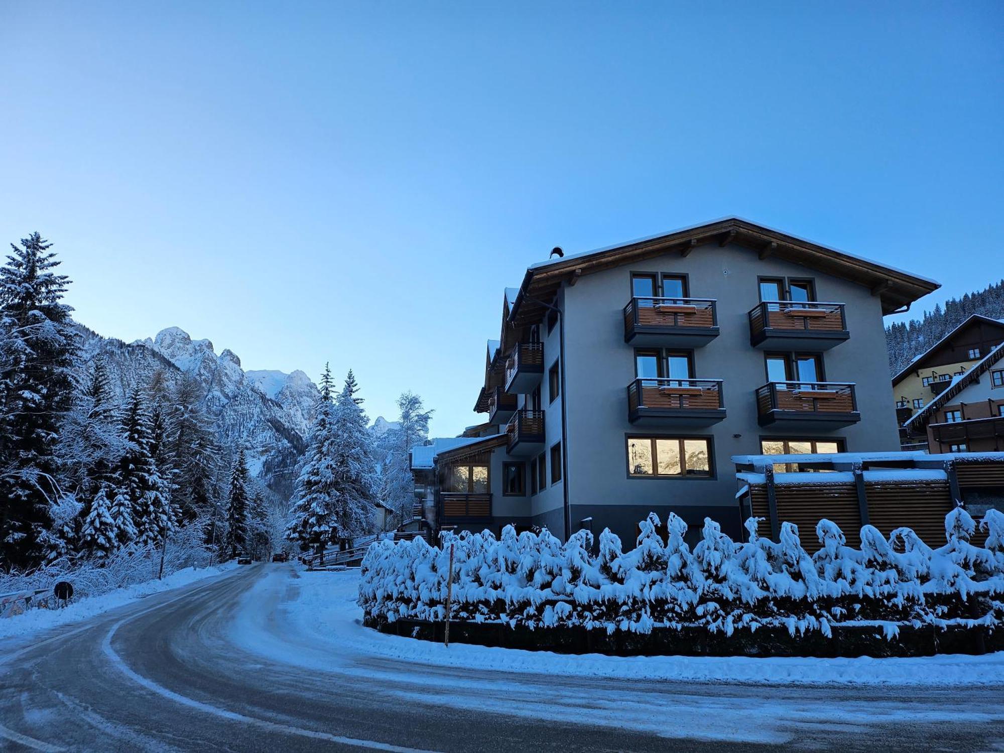 Hotel Fantelli Folgarida Eksteriør billede
